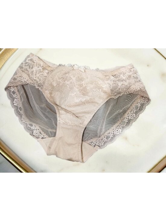 Bradelis Other - Bradelis New York Women’s Lace Panties Beige Size Small New Wo Tags!!